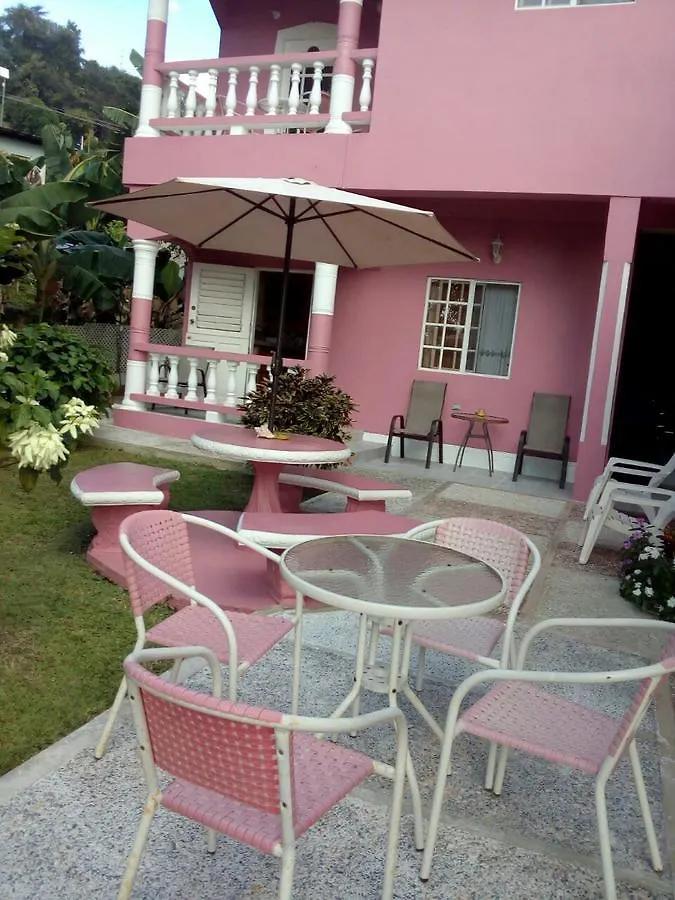 Baywatch Apartments Castara